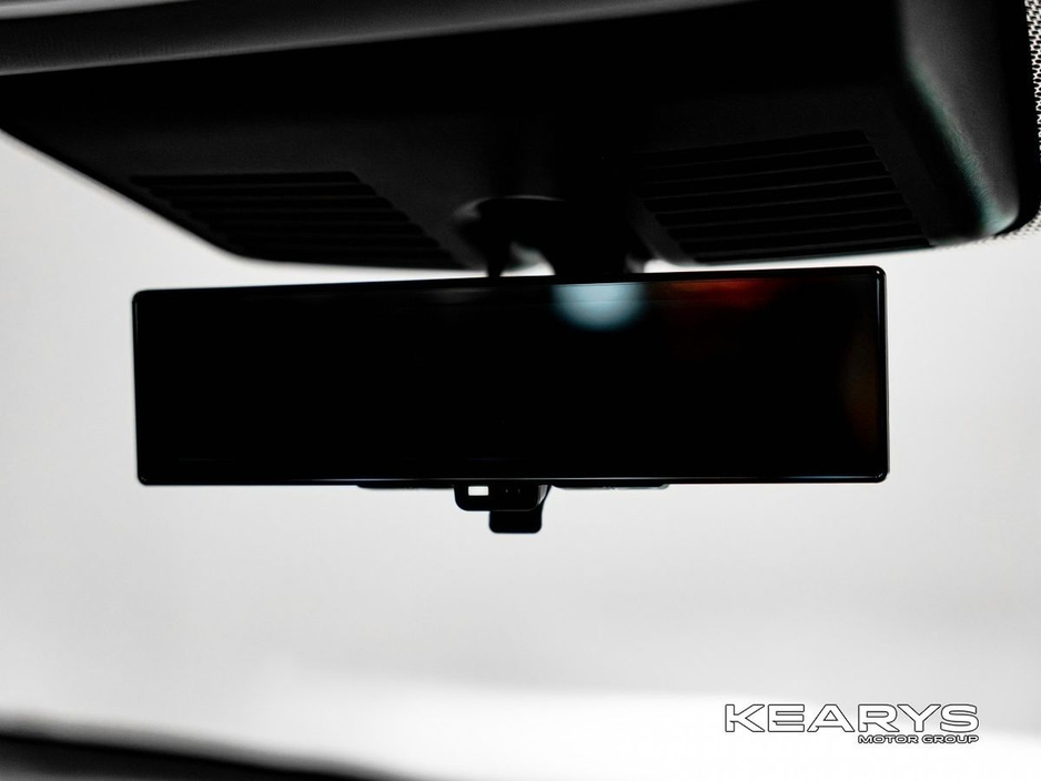 2022 Nissan Leaf - image 32