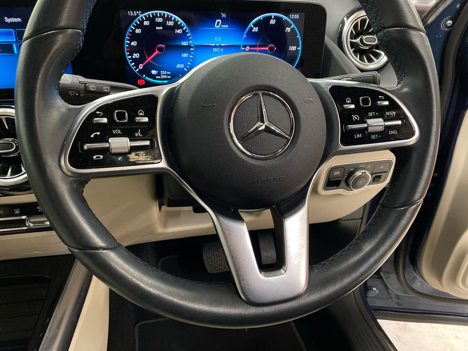 2022 Mercedes-Benz EQA - image 17