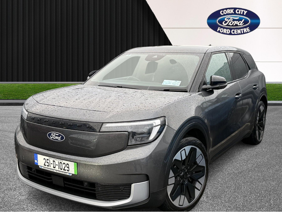 2025 Ford Explorer PREMIUM 77KWH EXTENDE €40,000