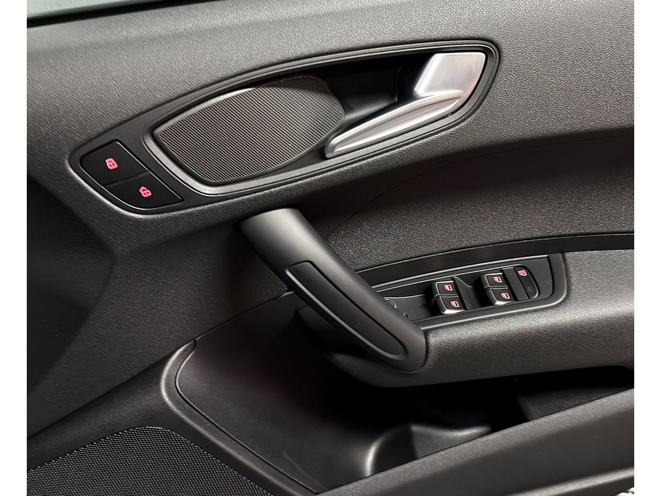 2016 Audi A1 1.0TFSI 95HP S Tronic SE €14,750