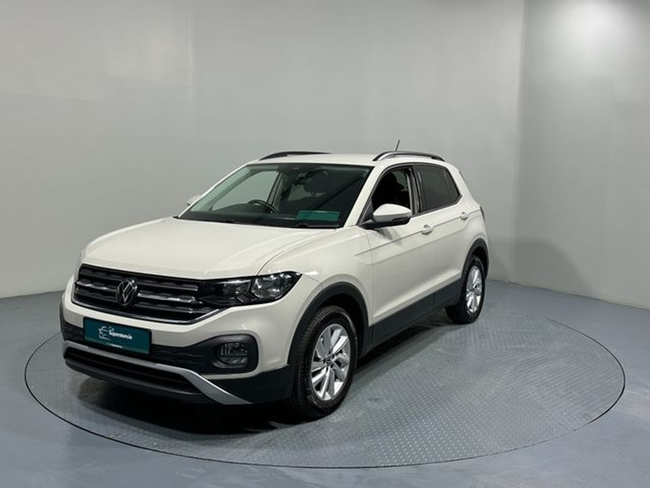2023 Volkswagen T-Cross - image 3