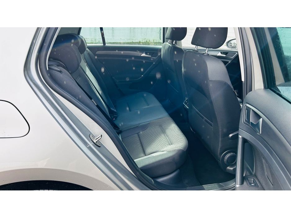 2019 Volkswagen Golf NCT '27 ++ AUTOMATIC PETROL ++WITH REVERSE CAMERA €20,450