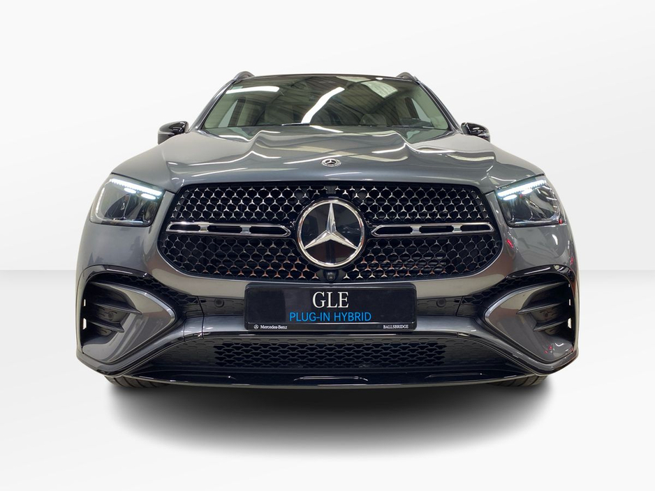 2025 Mercedes-Benz GLE Class - image 10