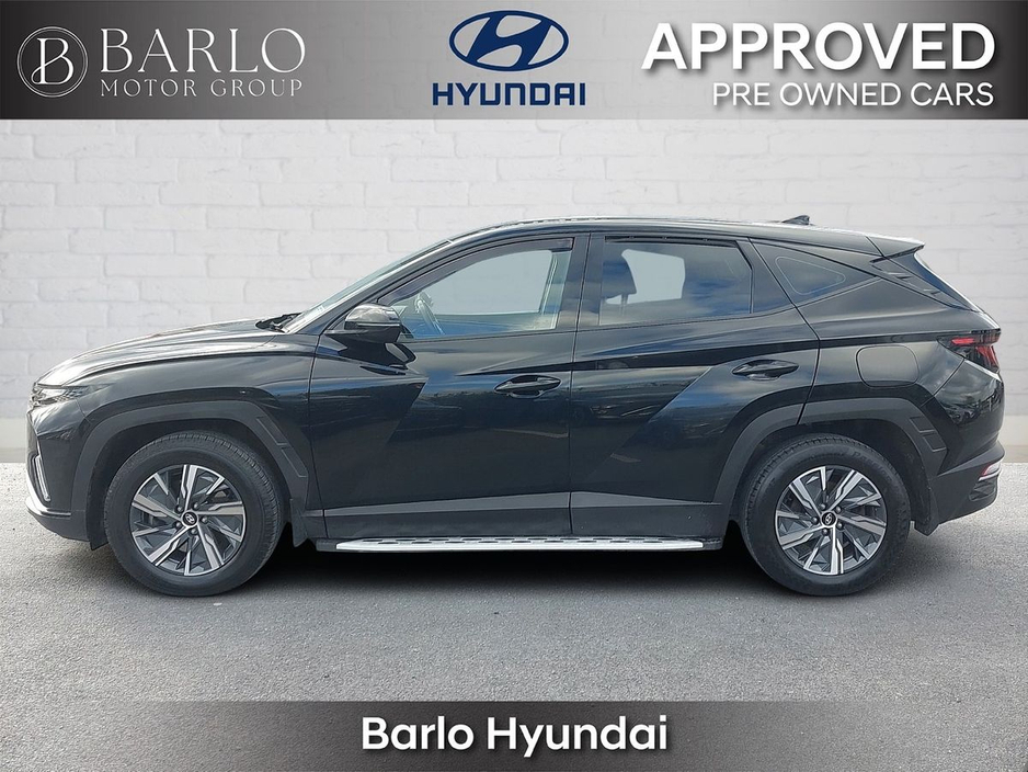 2023 Hyundai Tucson Comfort Plus 1.6CRDi with side steps €29,495