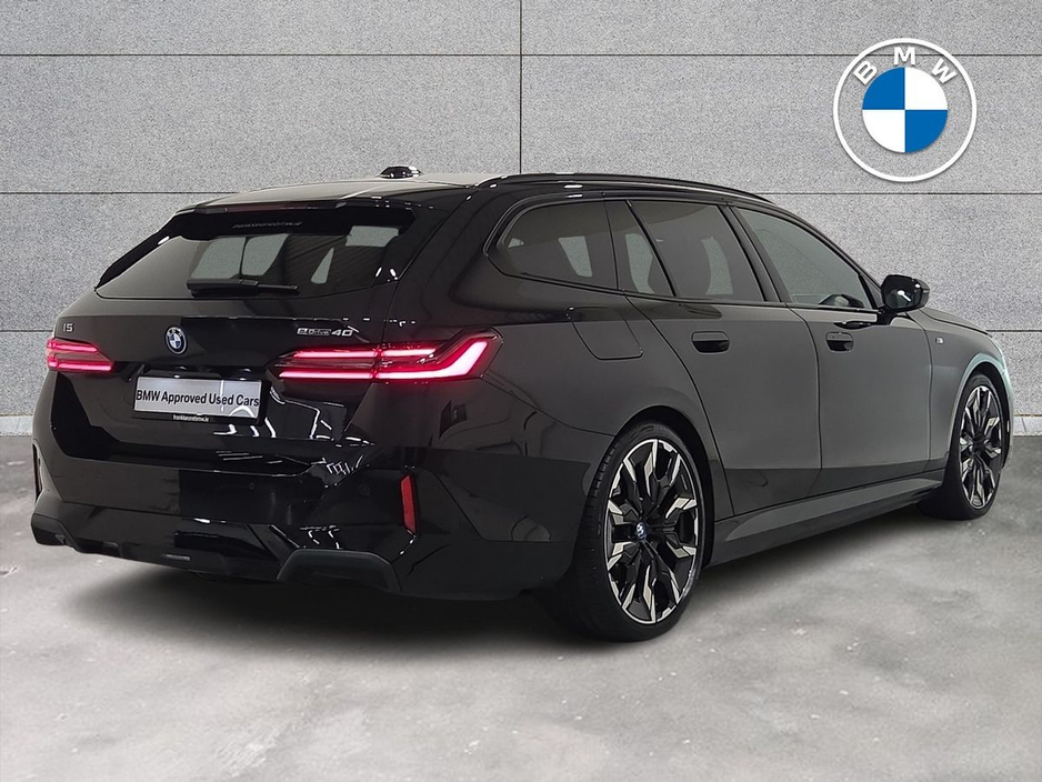 2025 BMW i5 - image 24