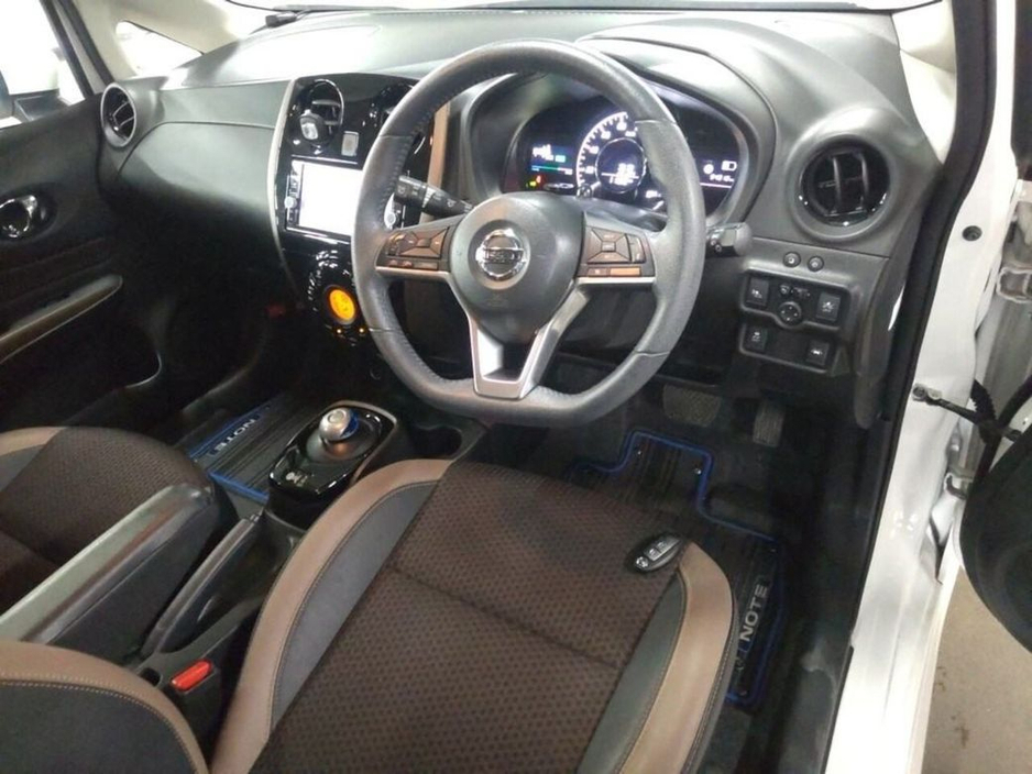 2018 Nissan Note MEDALIST EDITION - E POWER HYRBID - BROWN HALF LEATHER - FACTORY ALLOYS - 360 PARKING CAMERA €12,450