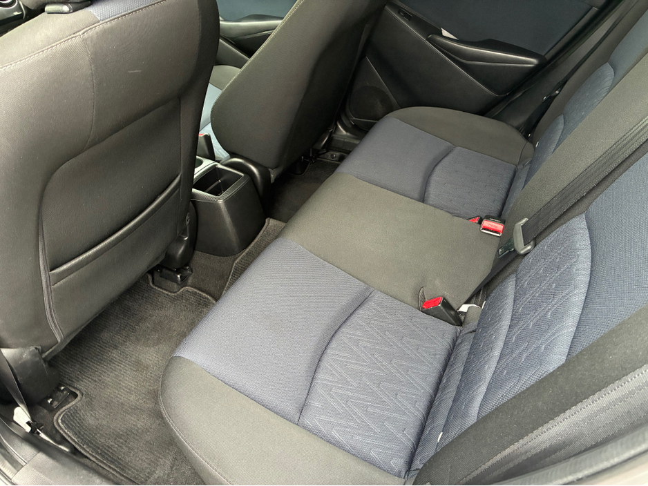 2016 Mazda Demio - image 11