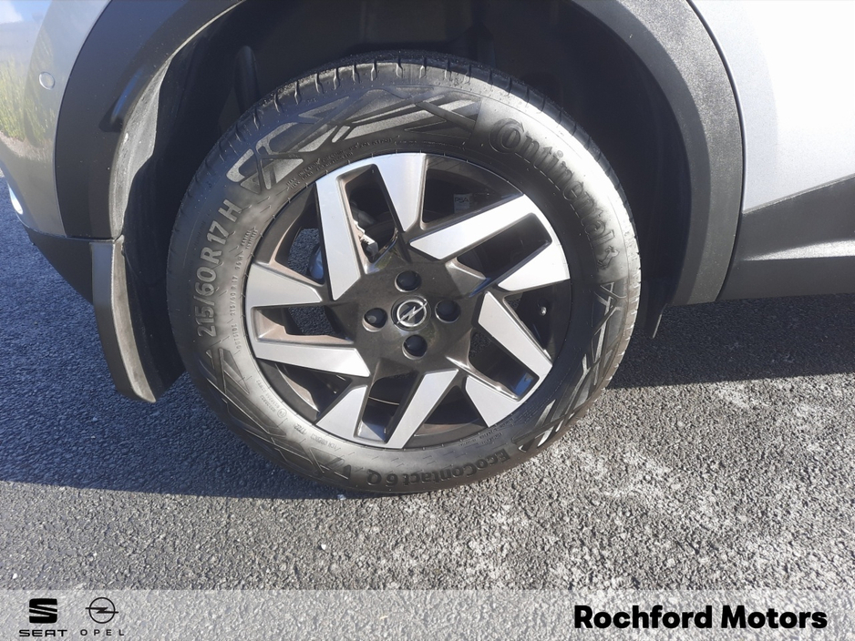 2022 Opel Mokka - image 6