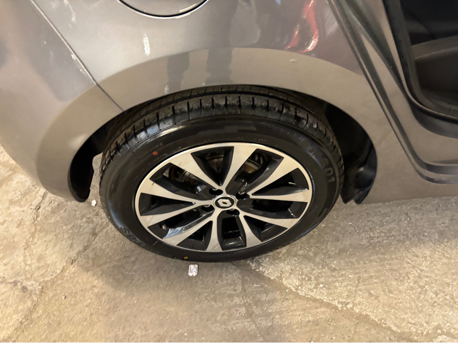 2023 Renault Clio EQUILIBRE TCE 90 CVT DFUL DFULL MY2 Finance Available own this car from €79 per week €18,499