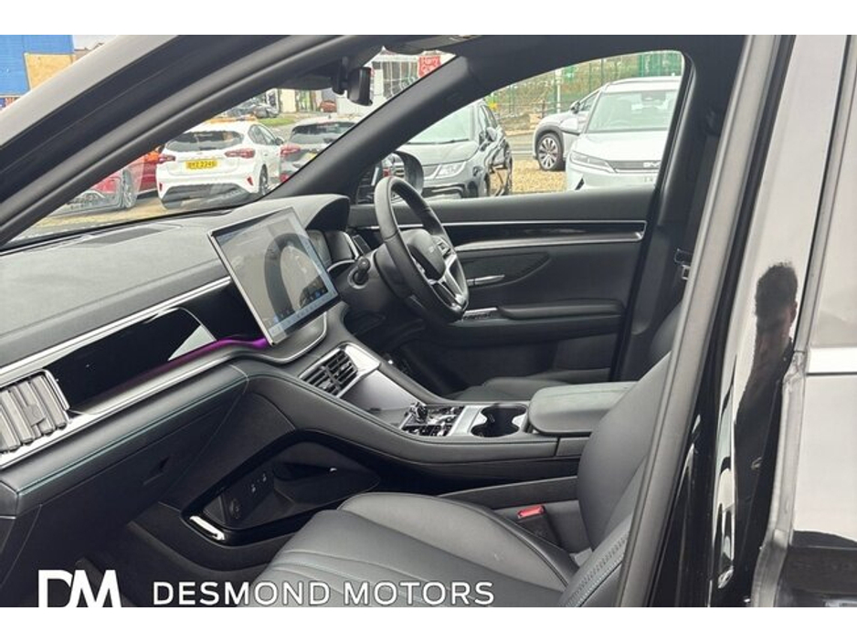 2025 BYD Seal U - image 10