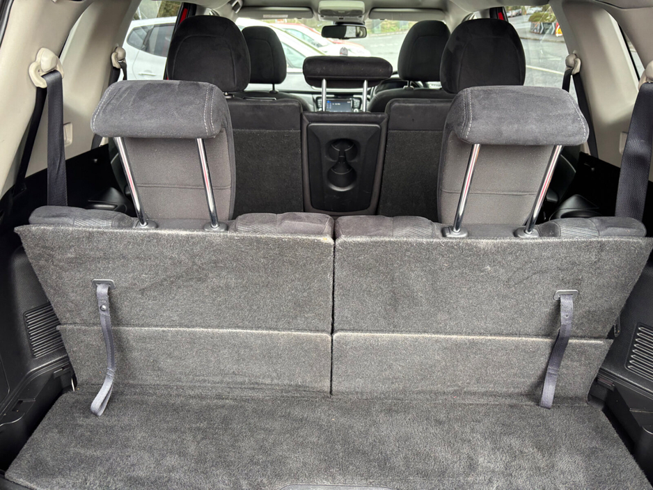 2015 Nissan X-Trail - image 14