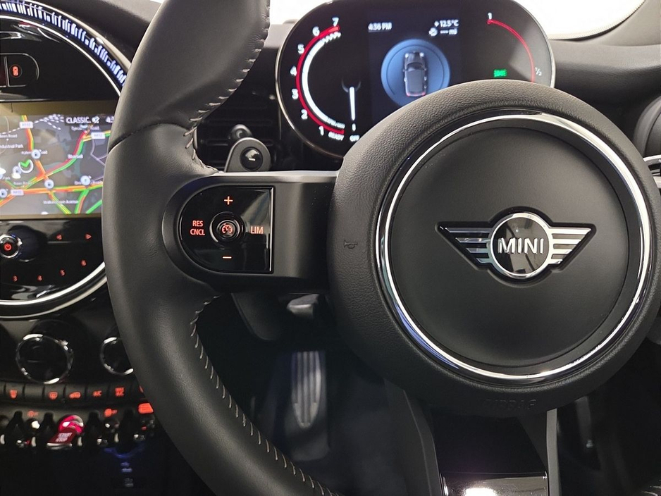 2024 MINI Convertible John Cooper Works €47,950