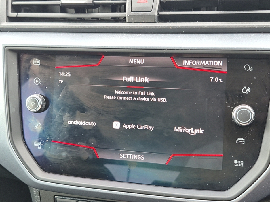 2018 SEAT Arona - image 33