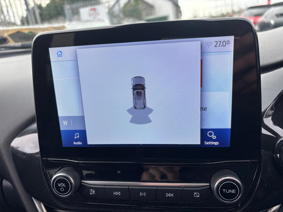 2021 Ford Puma - image 2