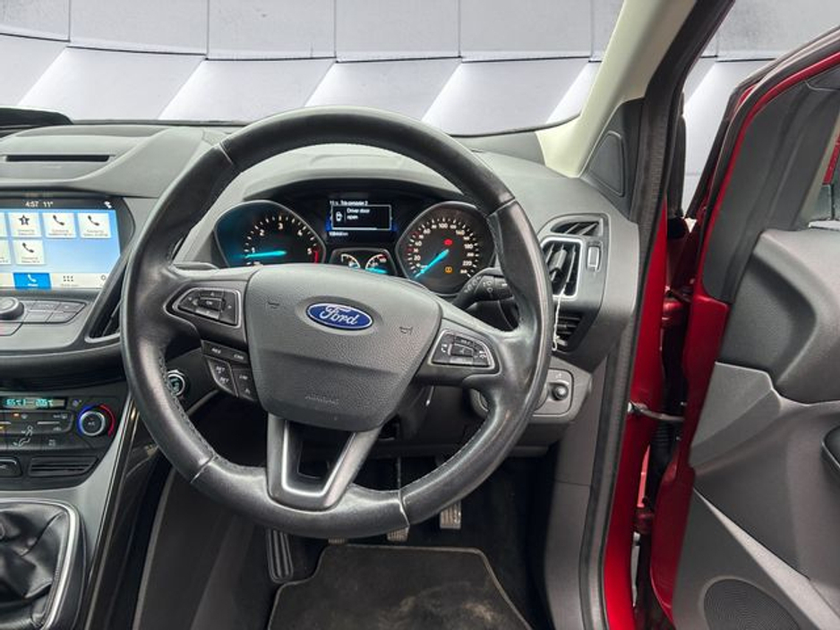 2019 Ford Kuga - image 12