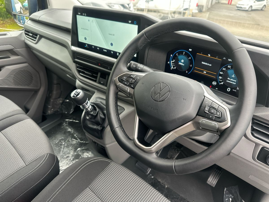 2026 Volkswagen Transporter TRENDLINE PLUS LWB 150HP MANUAL €36,965