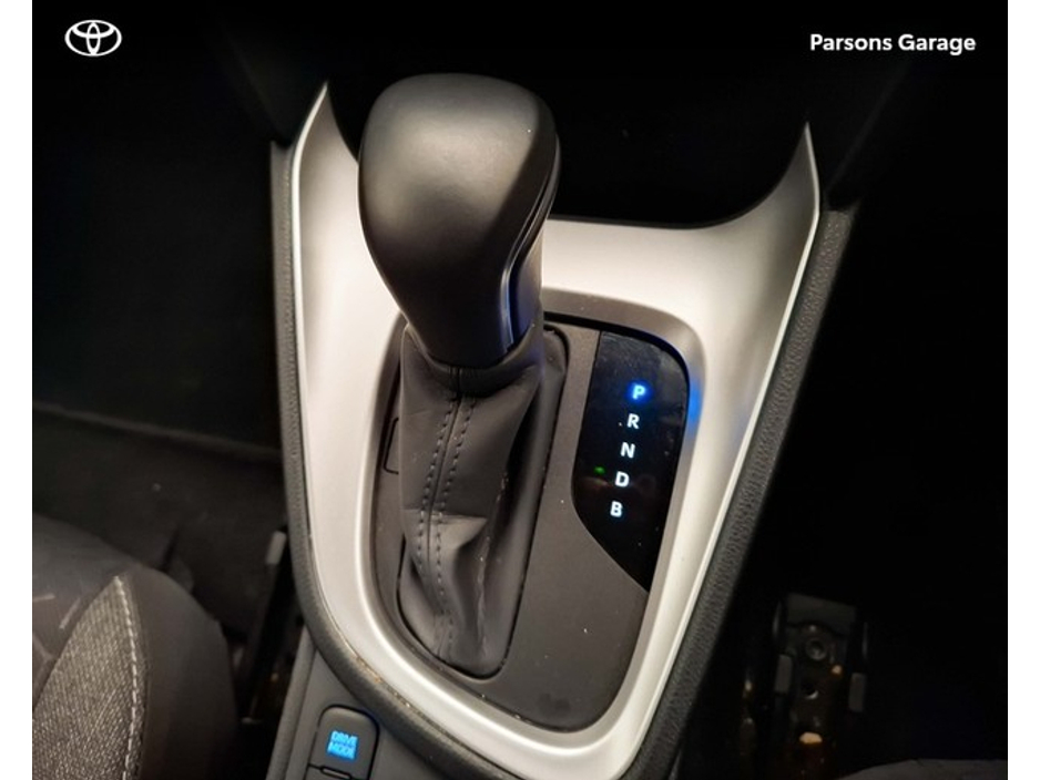 2024 Toyota Yaris Cross YARIS CROSS LUNA SPORT €30,995