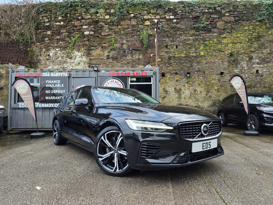2023 Volvo V60 2.0 T6 350BHP 4 Wheel Drive 2023 (231) €30,950