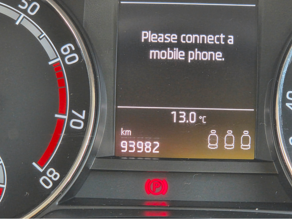 2021 Skoda Fabia - image 15