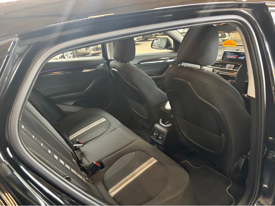 2022 BMW X2 - image 4