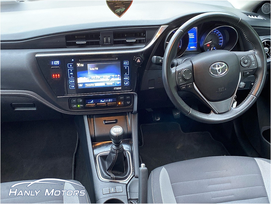 2016 Toyota Auris 1.4 D-4D LUNA 4DR €10,995