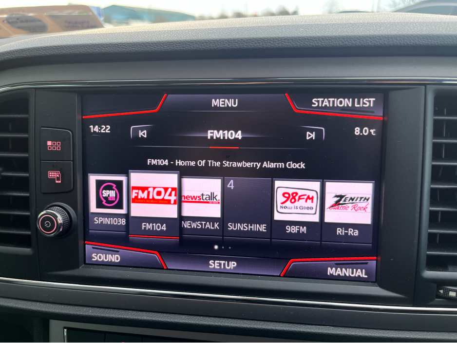 2020 SEAT Leon XCELLENCE 1.5 TSI 130HP //HIGH SPEC//LOW MILES//KEYLESS ENTRY//REVERSE CAMERA//CARPLAY// €17,950