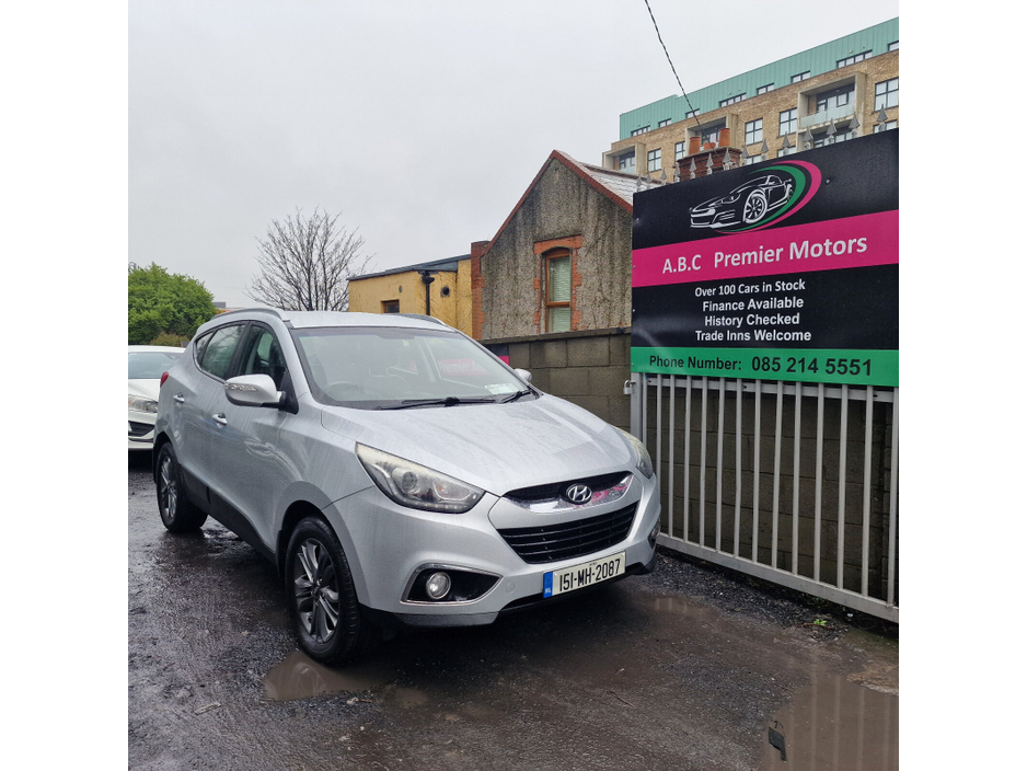 2015 Hyundai ix35 2.0 Diesel Executive 4WD 136hp €6,450