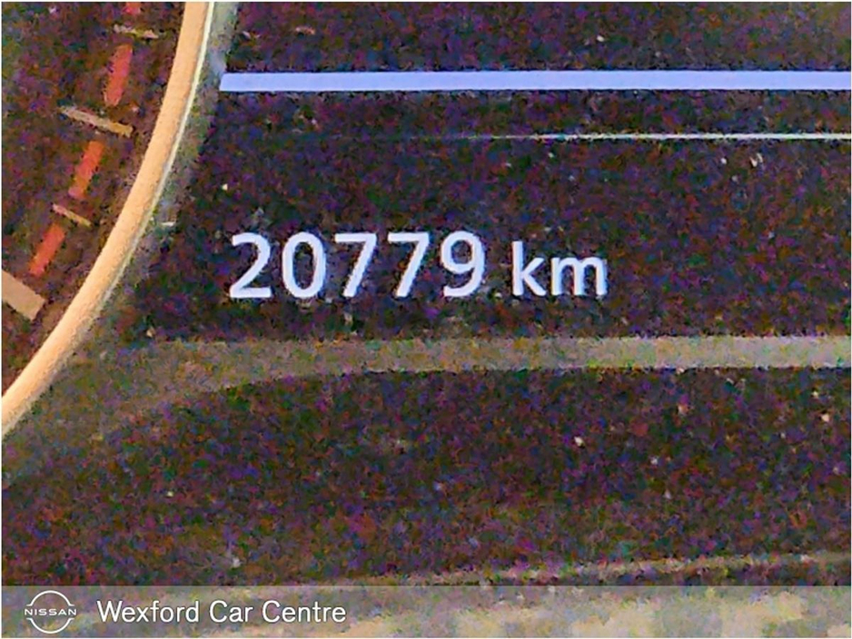 2025 Nissan Juke 1.0T PET 2WD SV