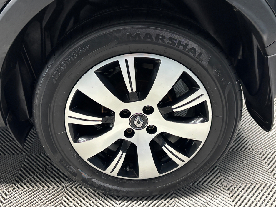 2019 Renault Captur PLAY TCE 90 MY18 4DR €11,950