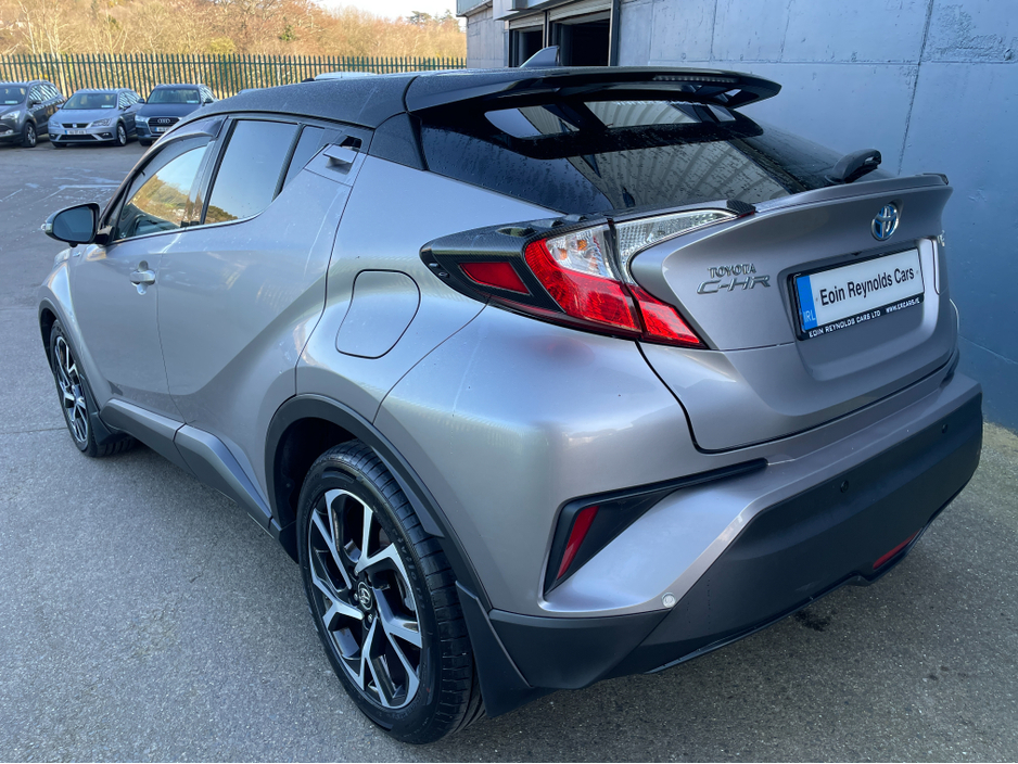 2017 Toyota C-HR - image 6