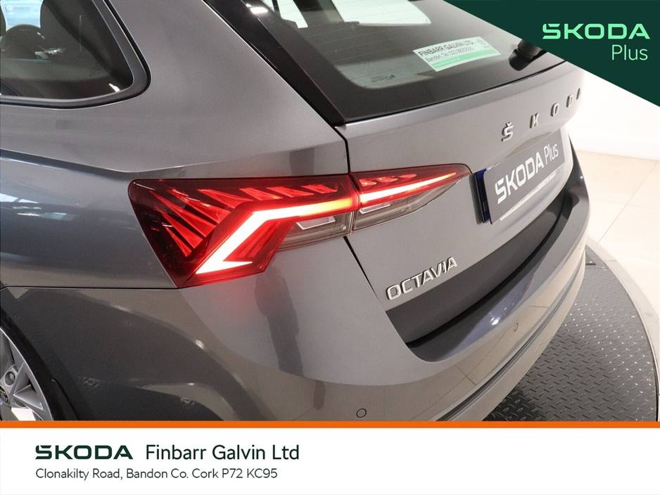 2023 Skoda Octavia - image 21