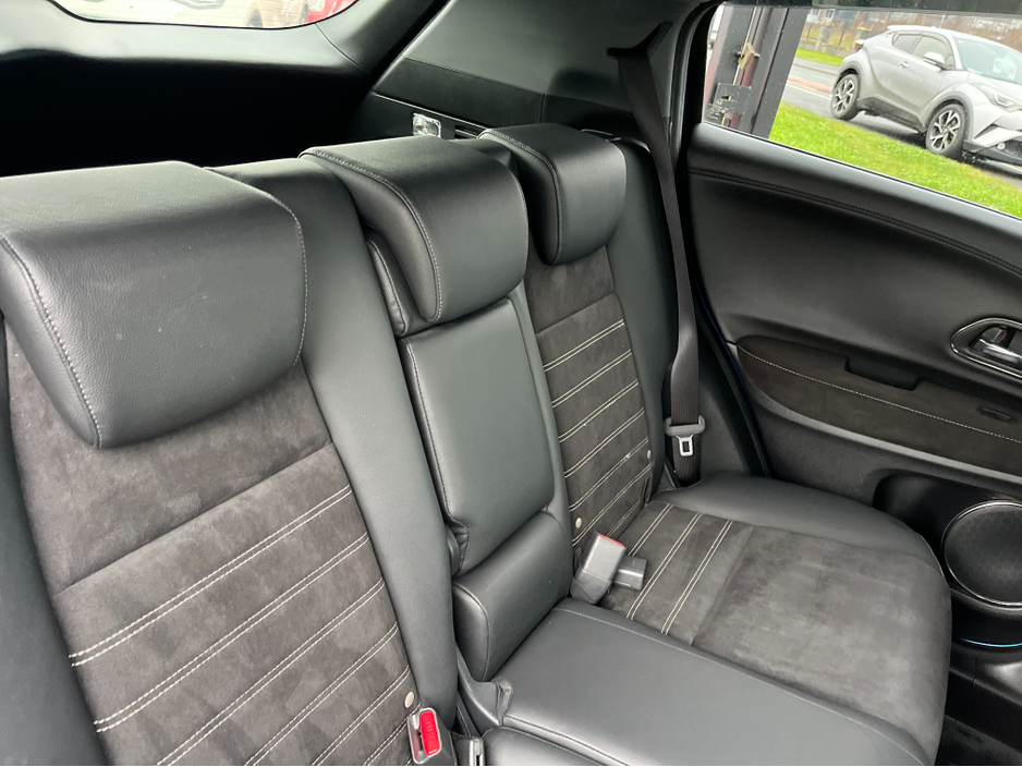 2016 Honda HR-V VEZEL 1.5 HYBRID AUTO LOW KMS