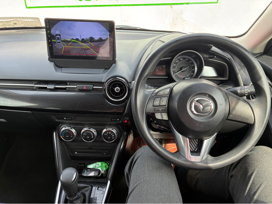 2016 Mazda Demio - image 16