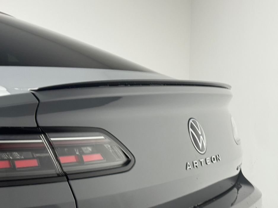 2024 Volkswagen Arteon R-LINE 1.4 TSI PHEV DSG *PAN ROOF* €45,990
