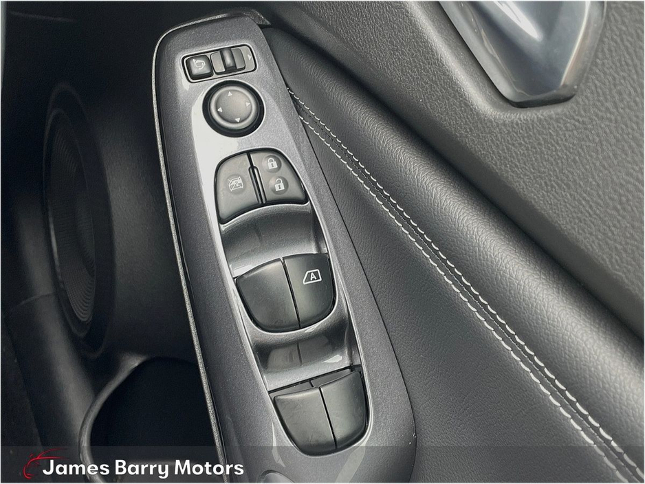 2024 Nissan Juke - image 18