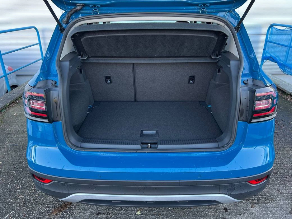 2020 Volkswagen T-Cross 1.0 TSI 1ST EDITION PLUS// HIGH SPEC DIAMOND CUT ALLOYS // REVERSE CAMERA // APPLE CARPLAY/ANDROID AUTO €21,750