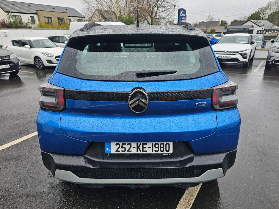 2025 Citroen C3 PLUS PURETECH 100 MY22 4DR €22,450