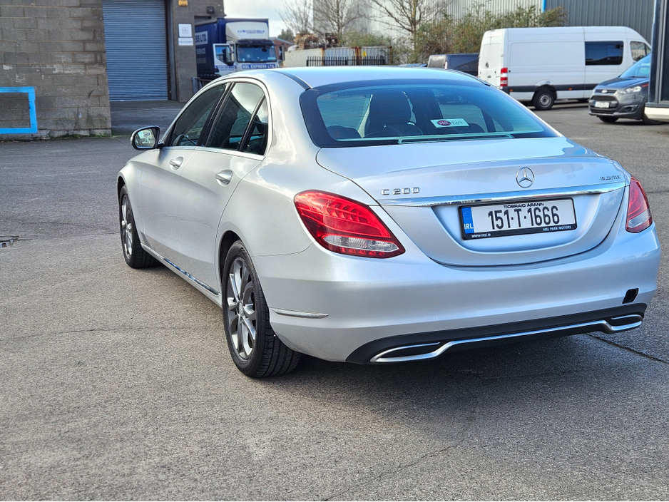 2015 Mercedes-Benz C Class - image 3