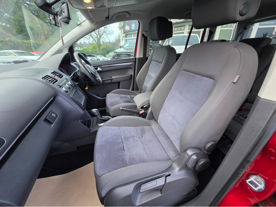 2013 Volkswagen Touran 1.4 TSI HIGHLINE EDITION 7 SEATER ALLOYS SIMI DEALER - SPECIALISING IN IMPORTS OF GERMAN AUTOMATIC HI SPEC CARS