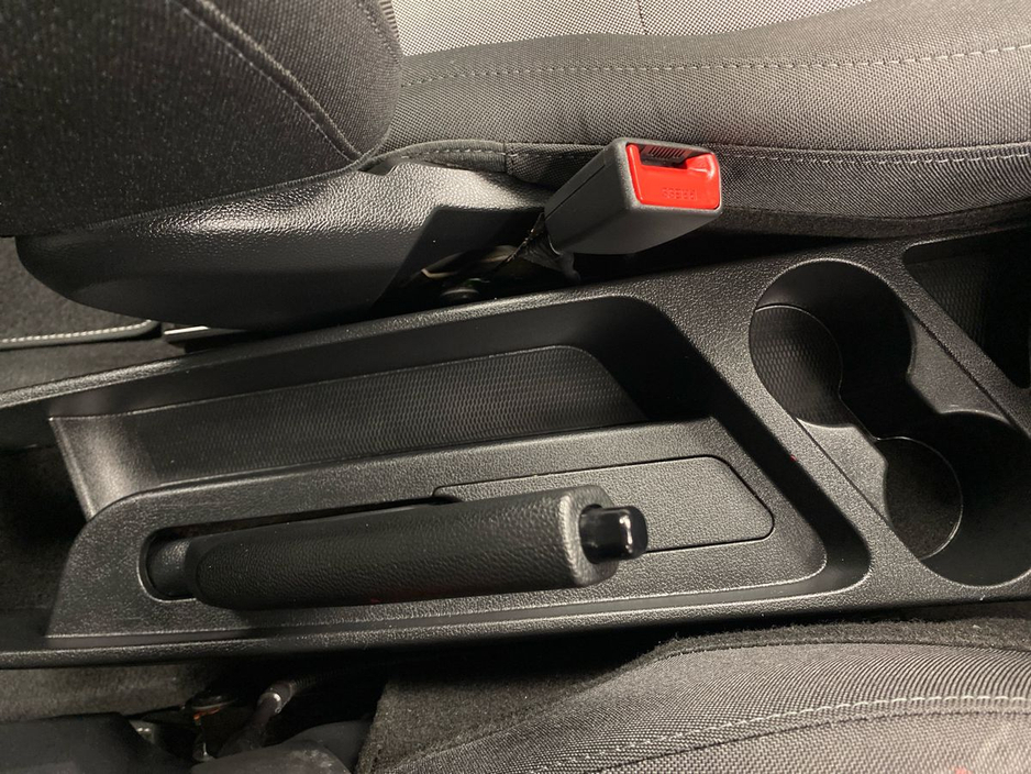 2022 Hyundai i10 - image 16