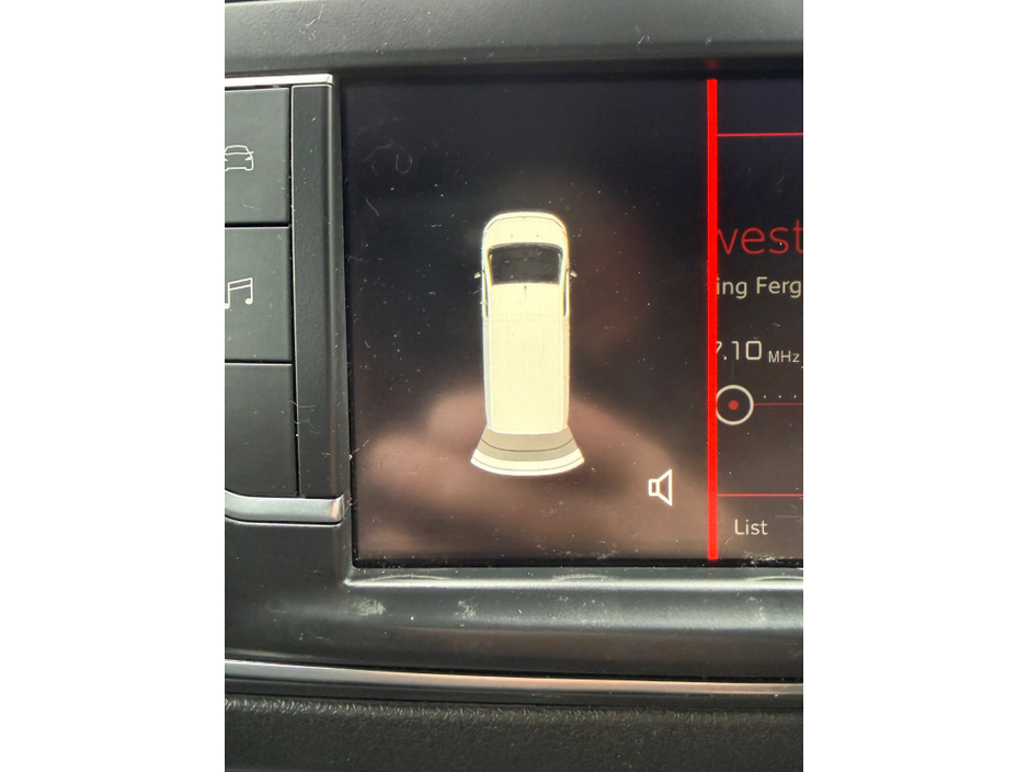 2020 Citroen Dispatch - image 26