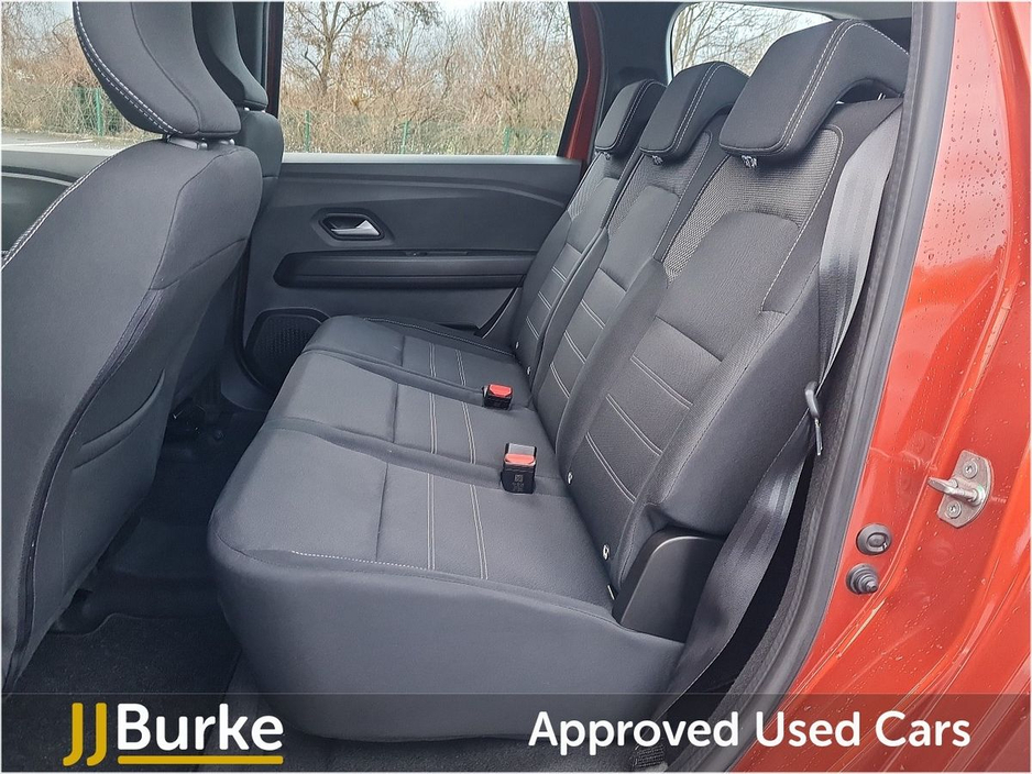 2024 Dacia Jogger TCe 110 Expression €23,950