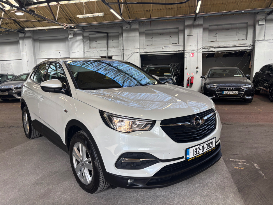 2018 Opel Grandland X - image 18