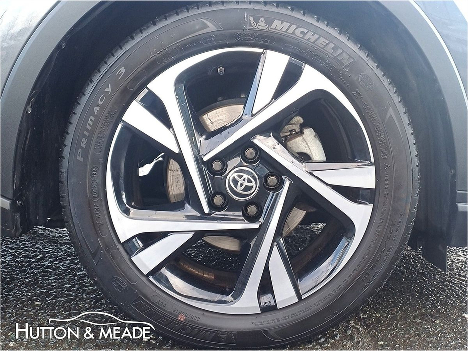 2023 Toyota C-HR Sport HEV 1.8 Petrol 5dr €28,444