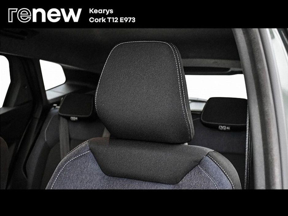 2025 Dacia Duster - image 18