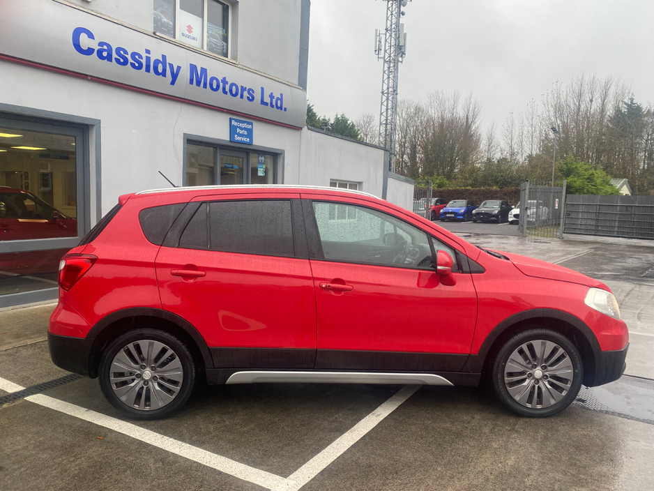 2015 Suzuki SX4 S-Cross - image 9