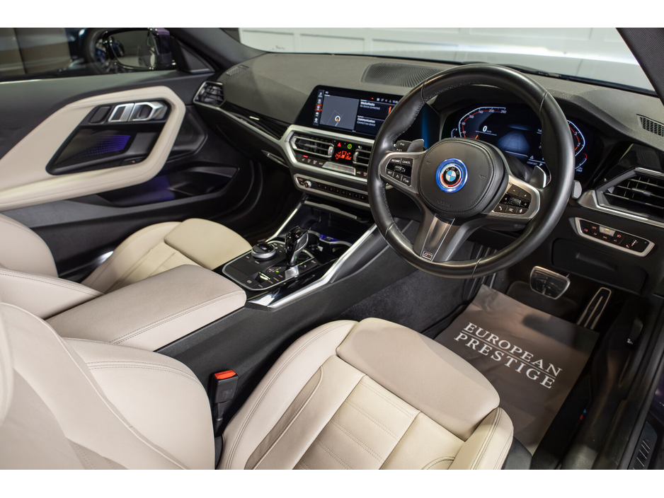 2022 BMW 2 Series - image 8