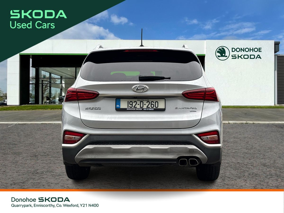 2019 Hyundai Santa Fe - image 12