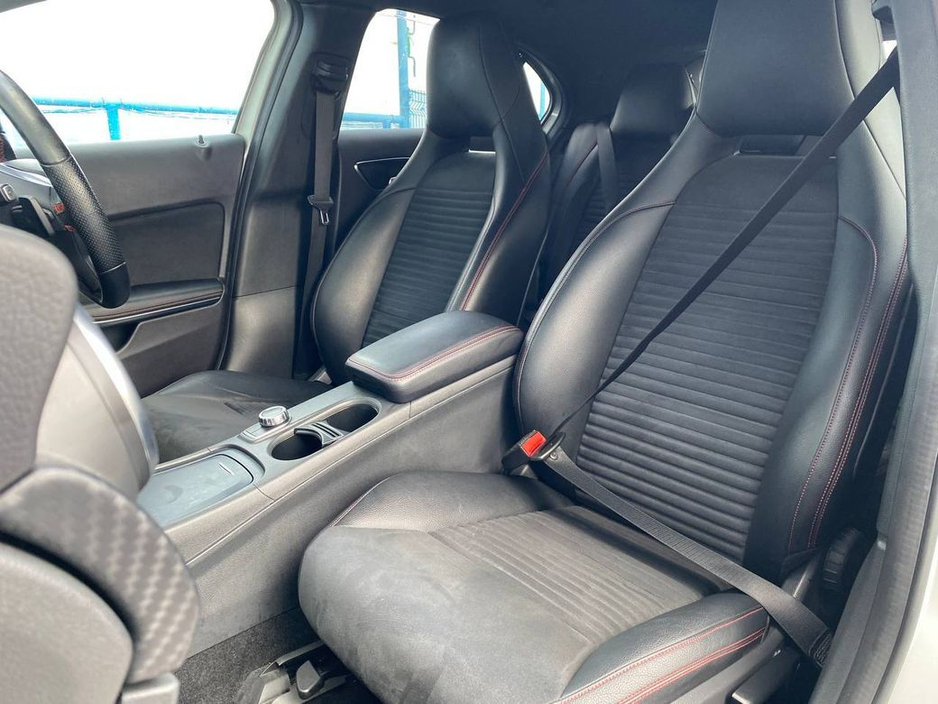 2014 Mercedes-Benz A Class - image 5