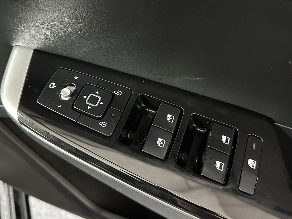 2022 Kia EV6 - image 20